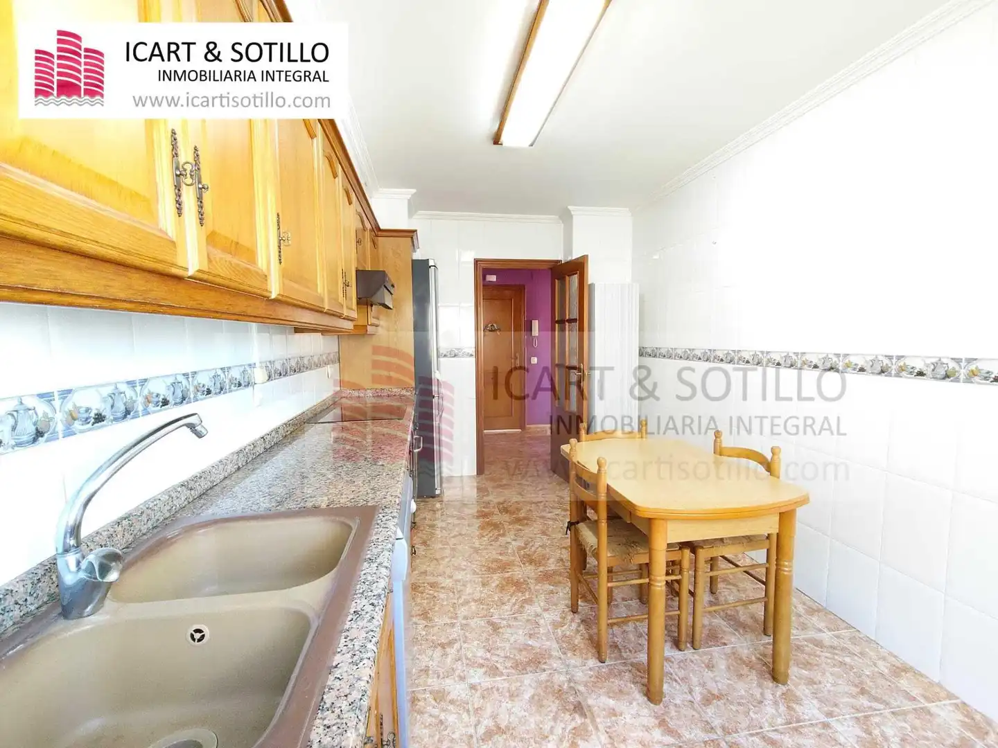 Kitchen of Flat for sale in Vinaròs  with Heating, Storage room and Furnished