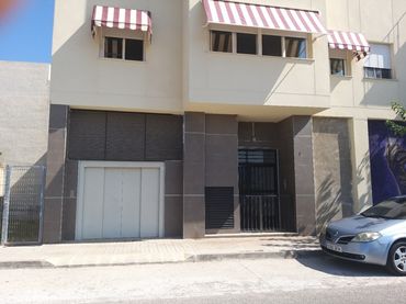Individual for sale in Calle 8 de Març