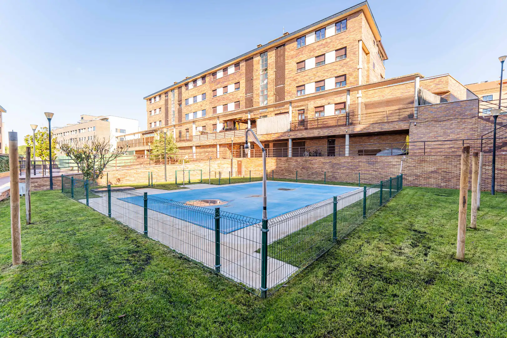 Swimming pool of Flat for sale in Arroyomolinos (Madrid)  with Air Conditioner, Heating and Private garden