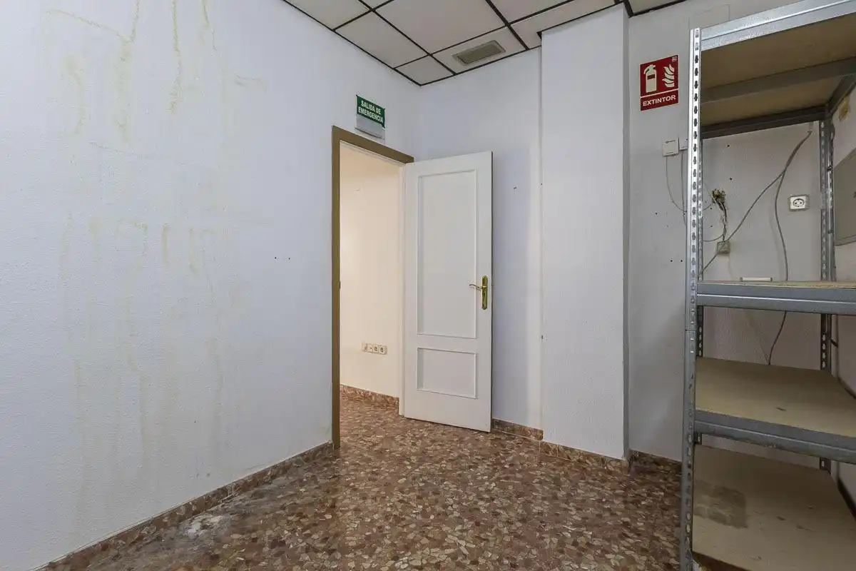 Commercial properties for rent in Granada