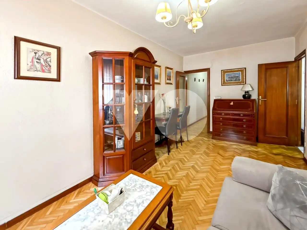 Sala d'estar de Pis en venda en Madrid amb Aire condicionat i Parquet