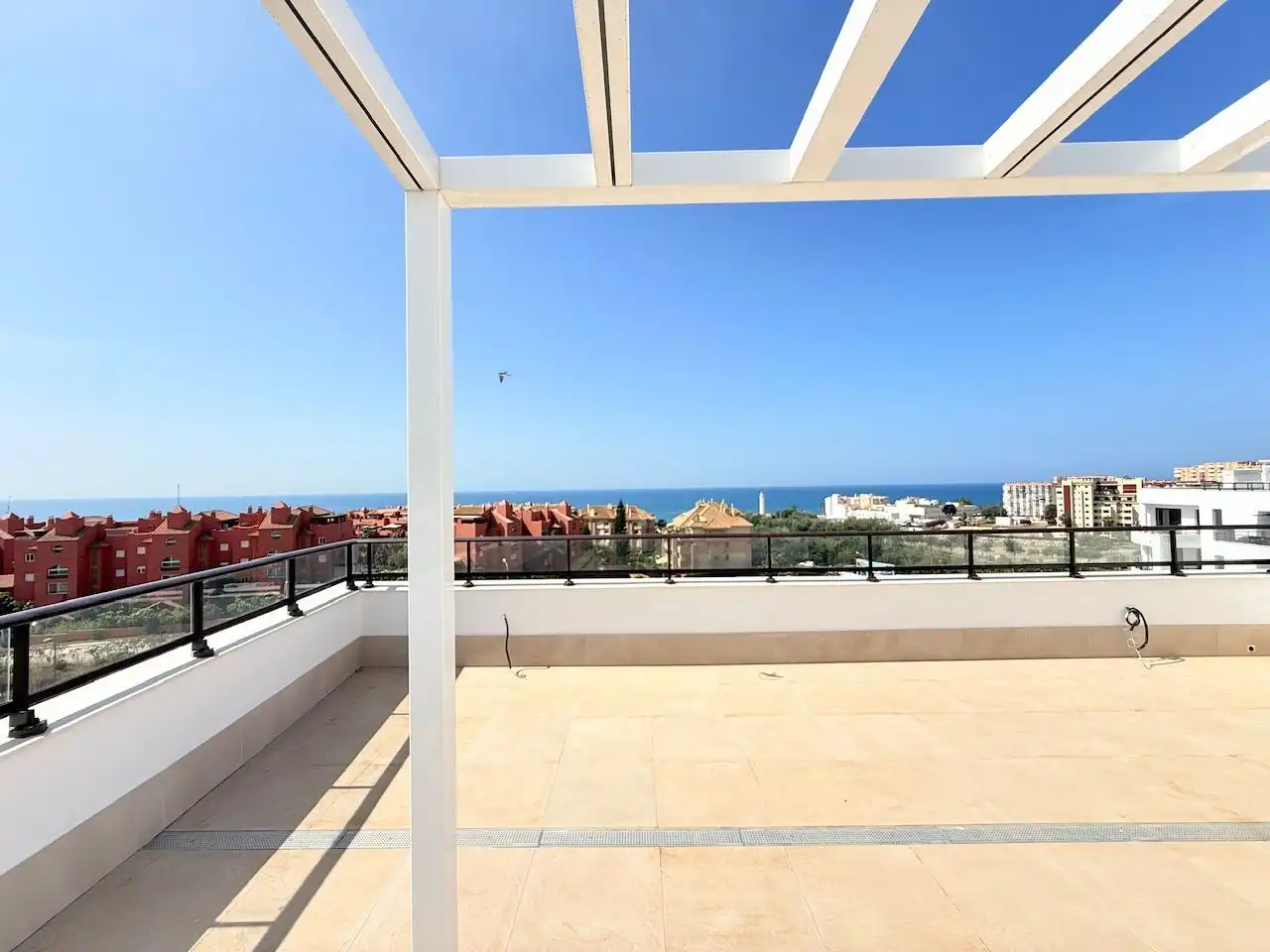 Terraza de Ático en venta en Torrox con Aire acondicionado, Calefacción y Trastero