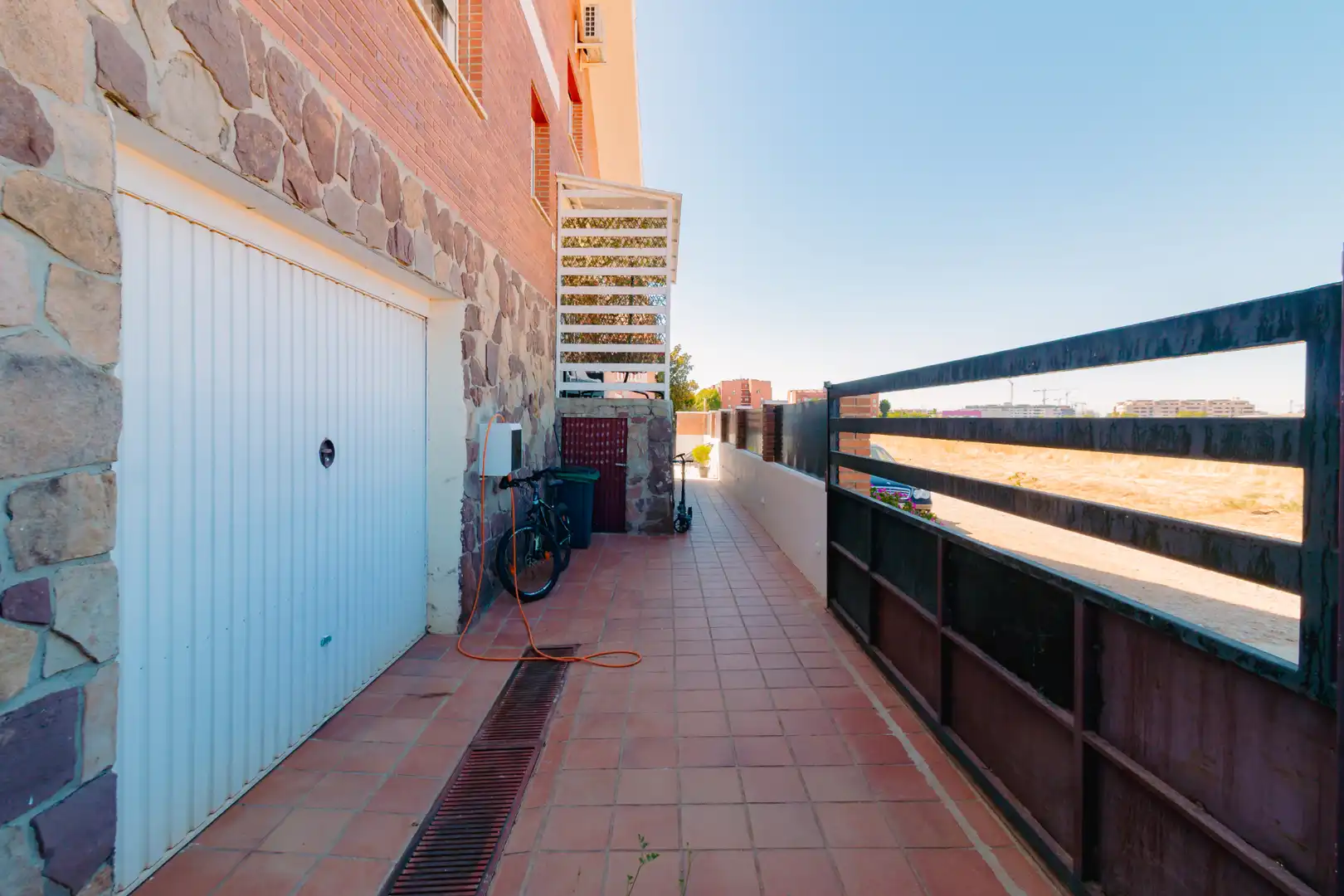 Villa con giardino in vendita a Centro Bº Doscientas, imagen 57