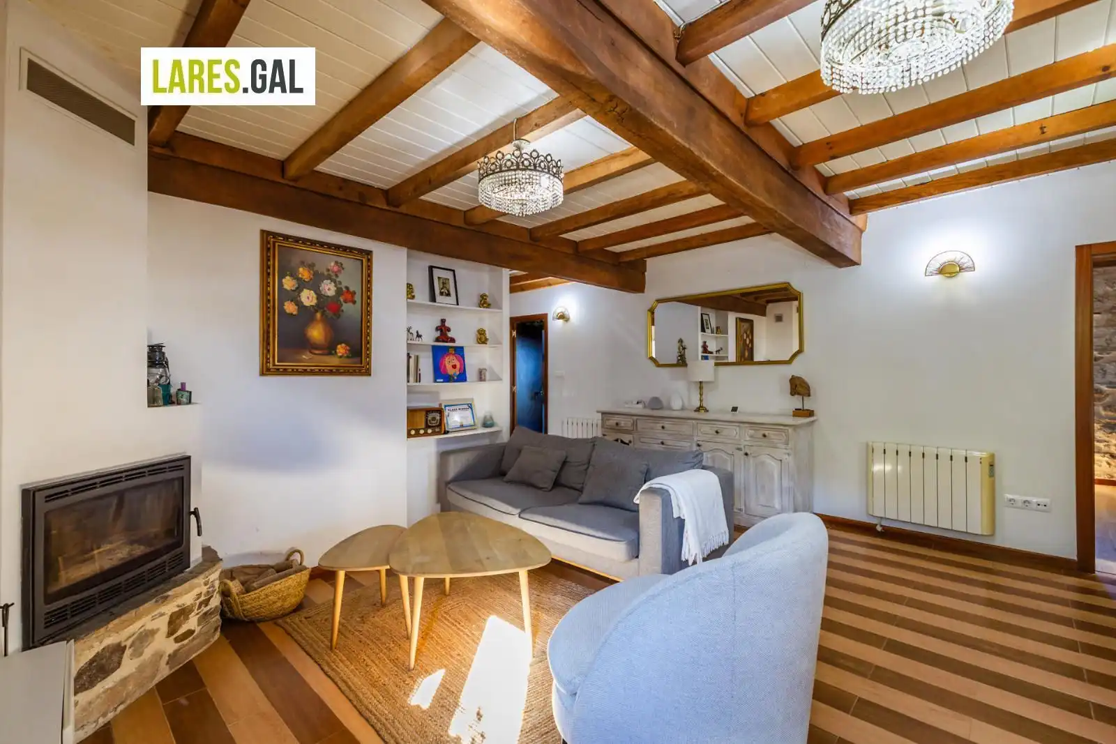 Sala d'estar de Casa o xalet en venda en Moaña amb Calefacció, Piscina i Moblat