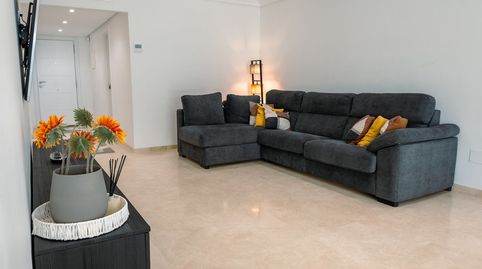 Foto 5 de Planta baja de alquiler en El Velerín, Estepona