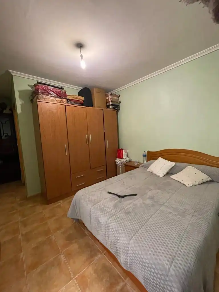 Habitación de Planta baja en venta en El Pinós / Pinoso con Jardín privado y Amueblado