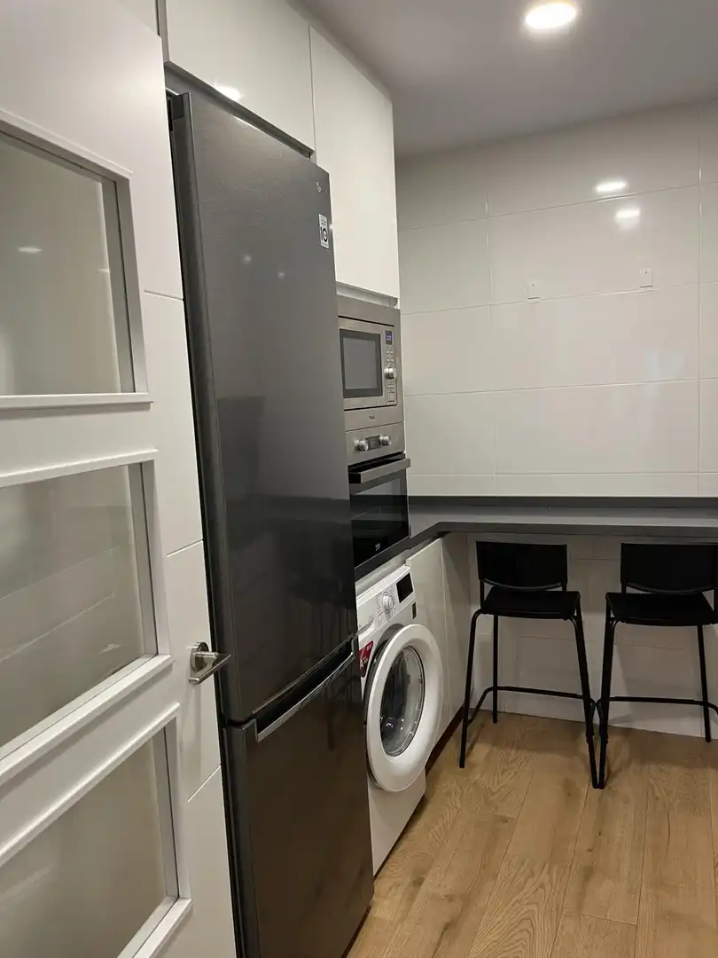 Flat with terrace to rent in Sur