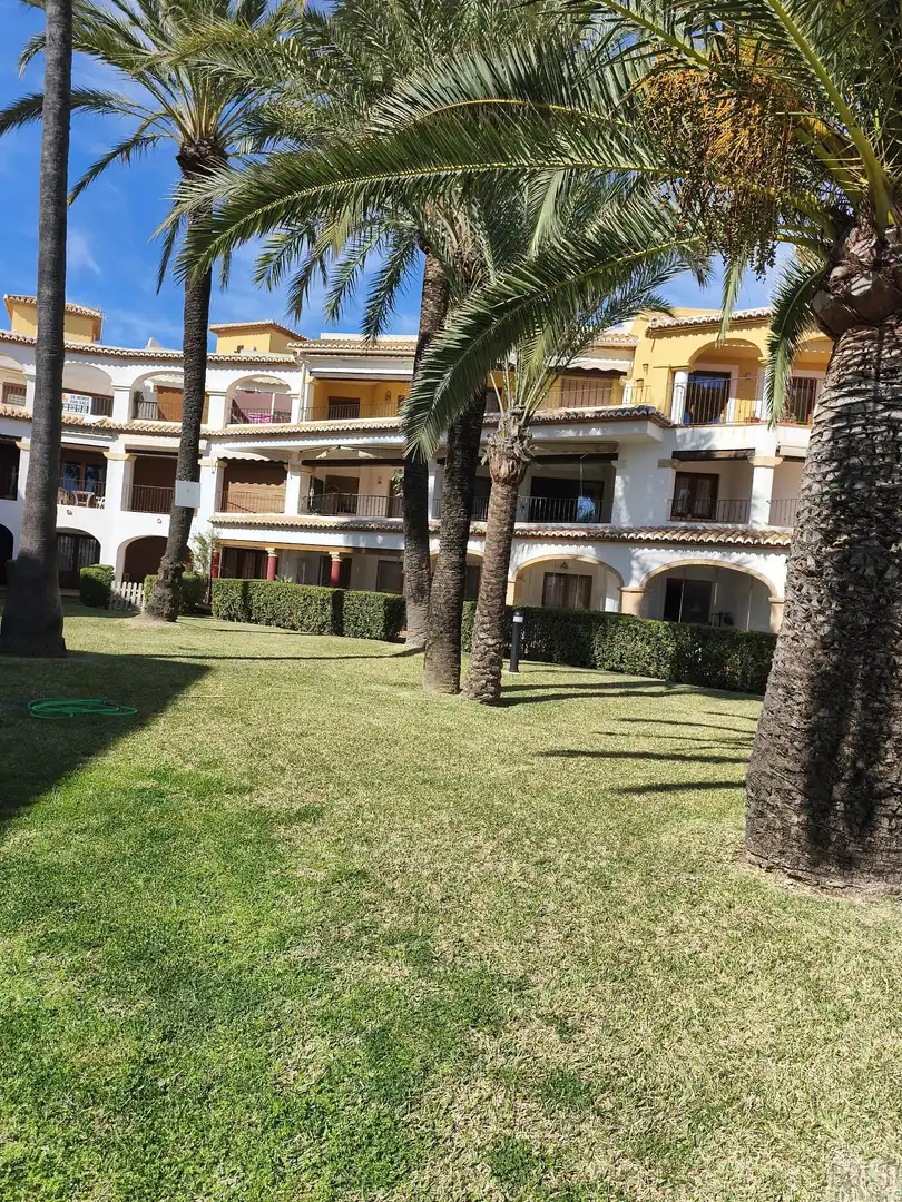Vista exterior de Dúplex en venda en Jávea / Xàbia amb Terrassa i Piscina comunitària