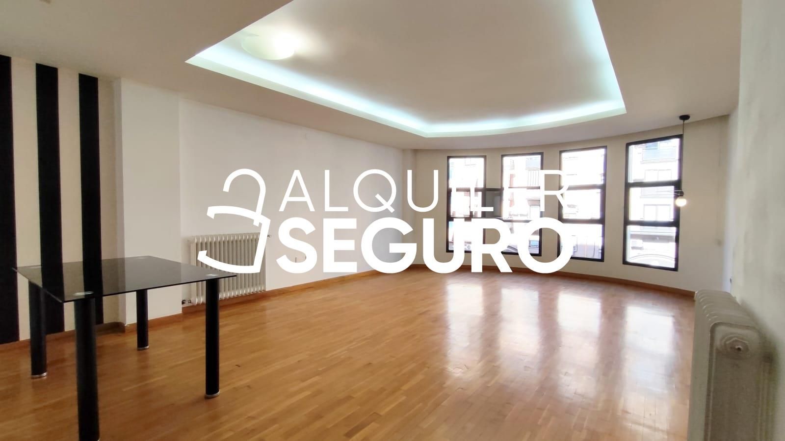 Sala d'estar de Pis de lloguer en  Valencia Capital amb Aire condicionat i Calefacció
