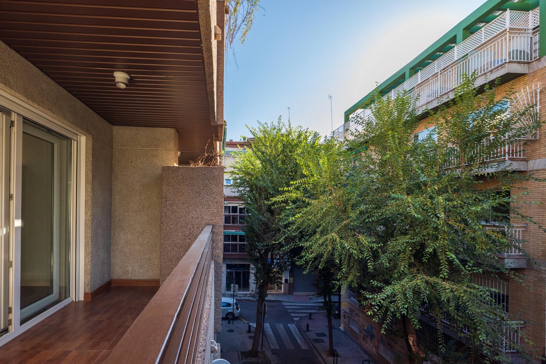 Terrassa de Pis en venda en  Granada Capital amb Aire condicionat, Calefacció i Parquet
