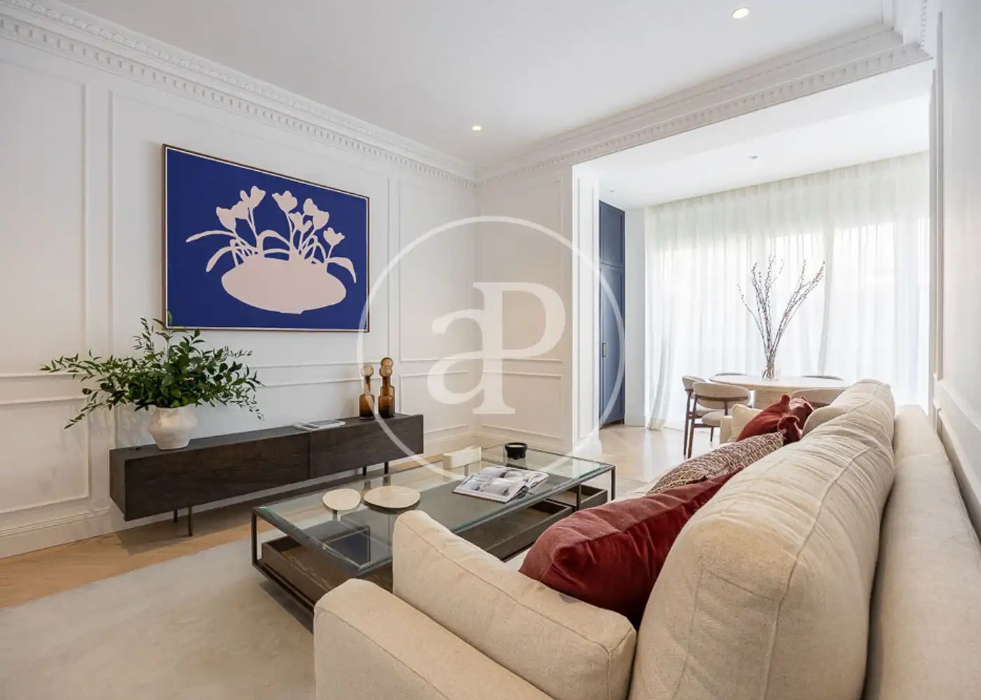 Sala d'estar de Pis en venda en Madrid amb Aire condicionat, Calefacció i Jardí privat