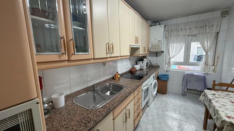 Foto 5 de Piso en venta en Calle Río Valdellorma, 7, El Soto, León Capital