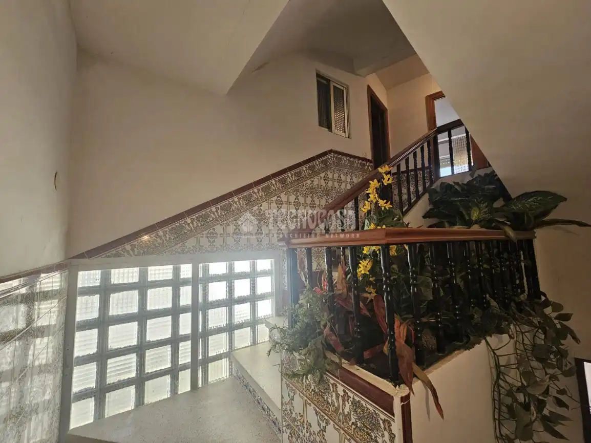 Casa adosada en venda en Espinoso del Rey amb Terrassa