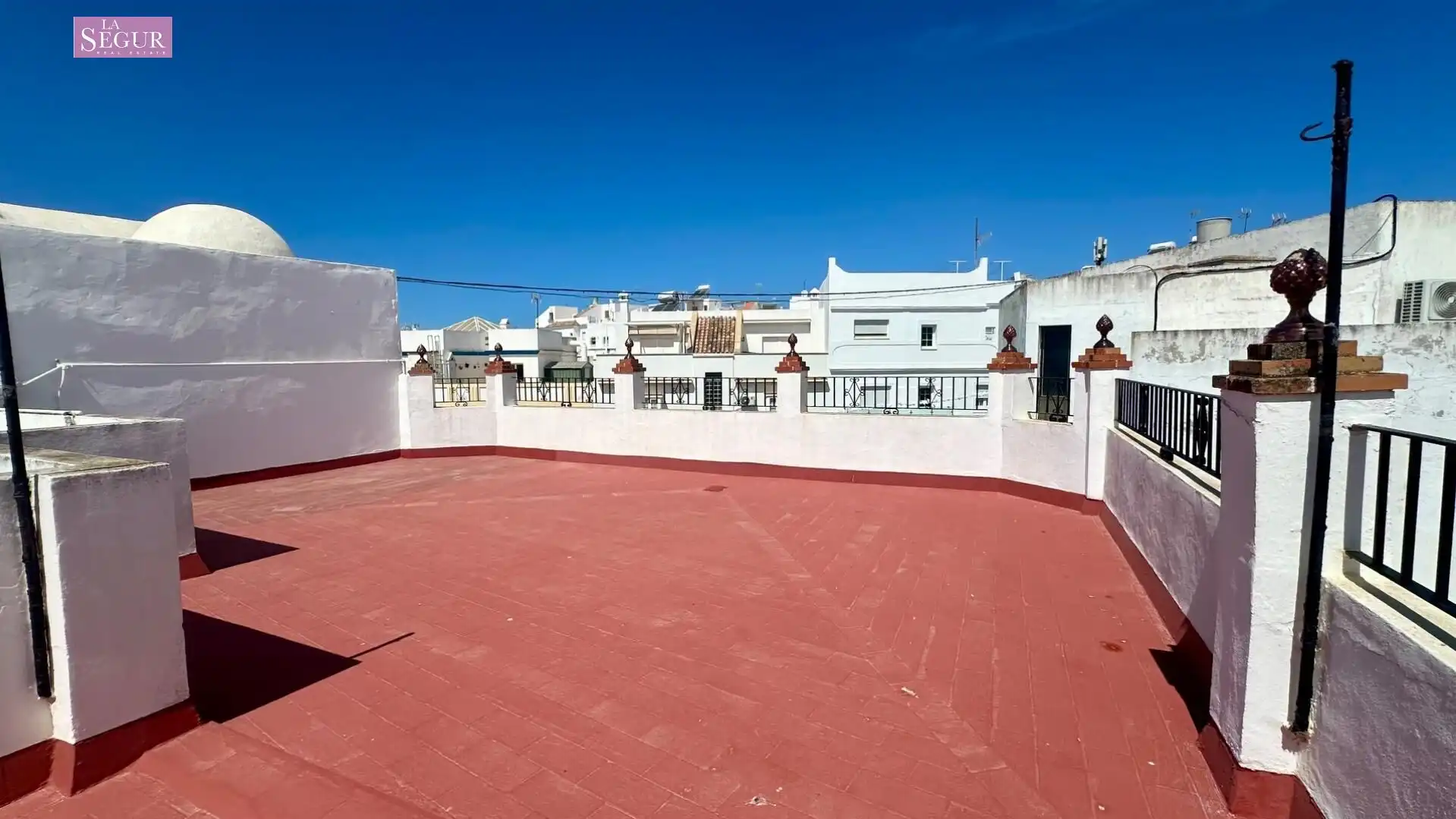 Vista exterior de Casa o chalet en venta en Conil de la Frontera