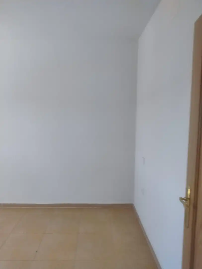 Piso en venta en Pozuelo de Calatrava con Calefacción y Balcón