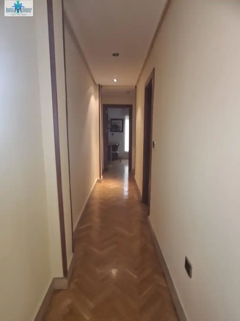 Piso en venta en Albacete con Aire acondicionado, Calefacción y Parquet