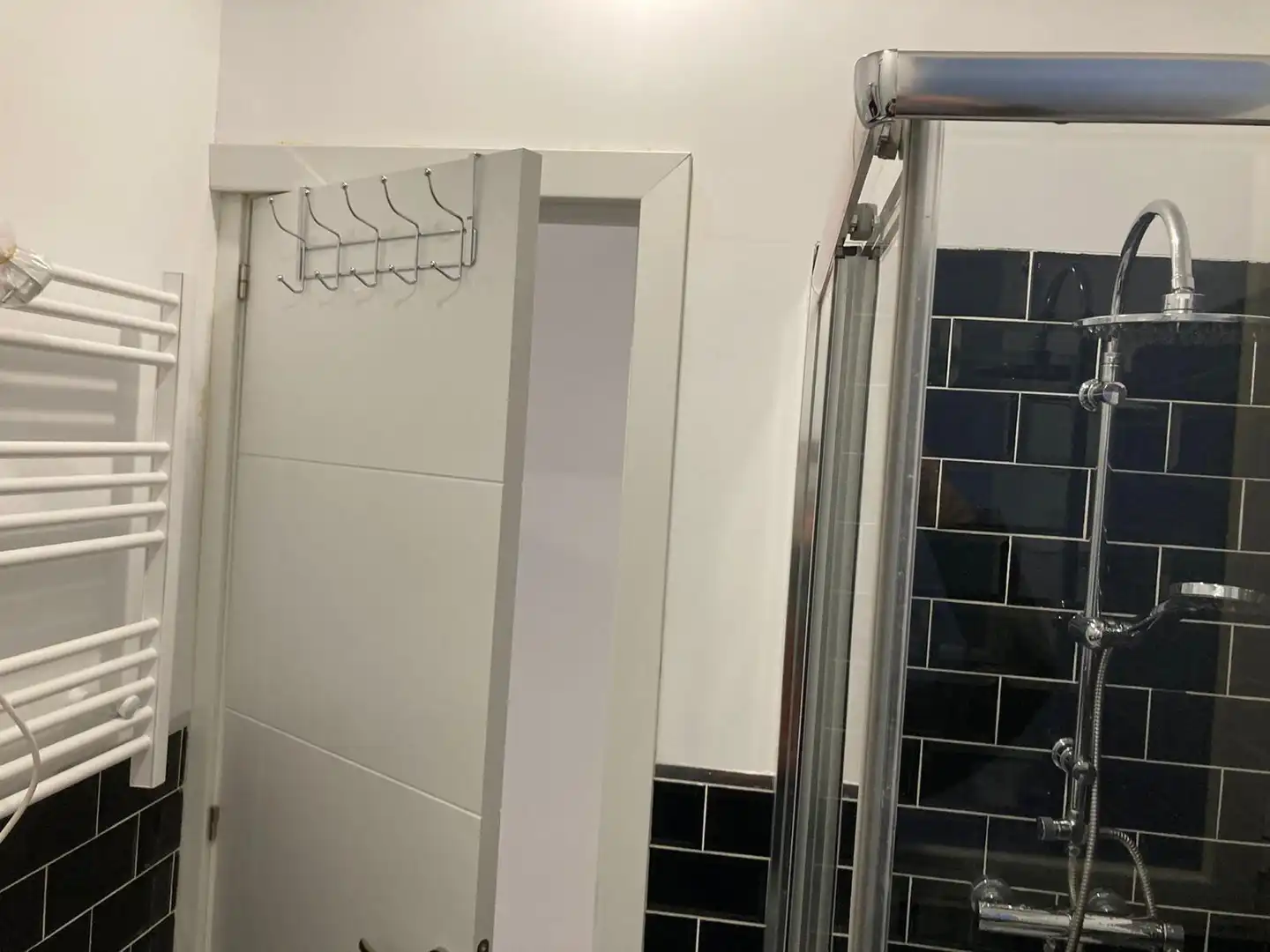 Baño de Planta baja en venta en Madrid con Calefacción