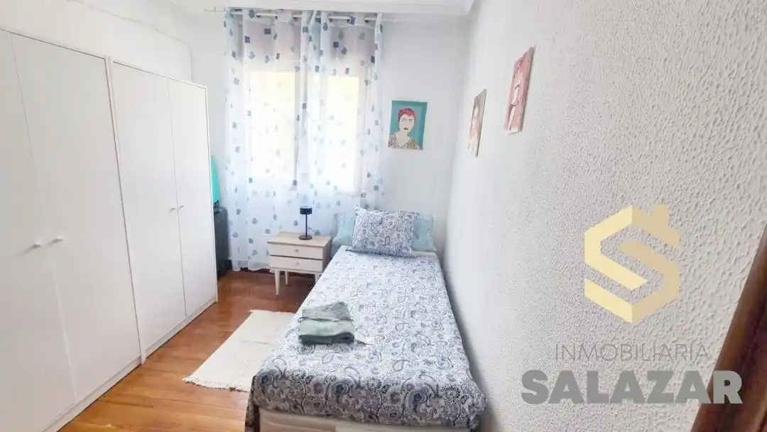 Habitación de Piso de alquiler en Bilbao  con Calefacción