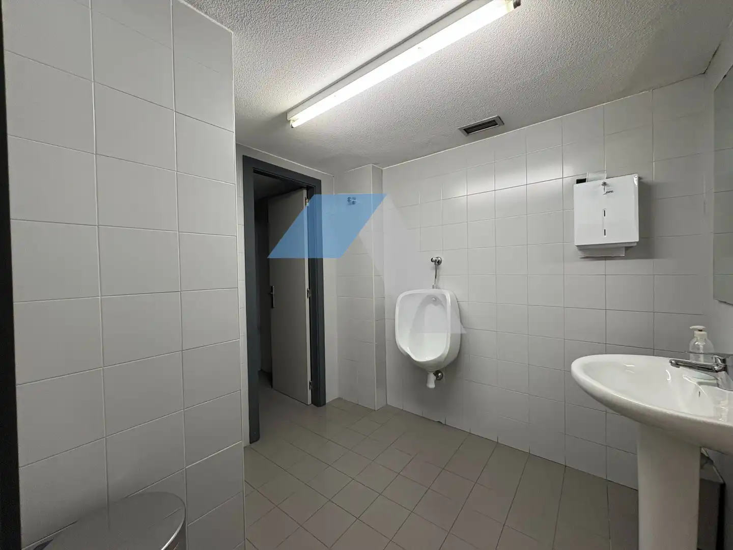 Bathroom of Office for rent in Alicante / Alacant