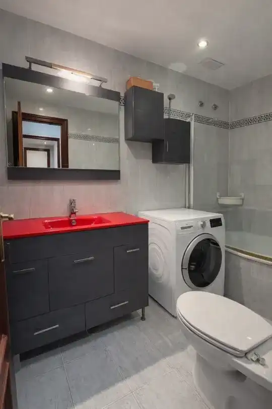 Baño de Ático en venta en Vitoria - Gasteiz con Calefacción, Terraza y Trastero