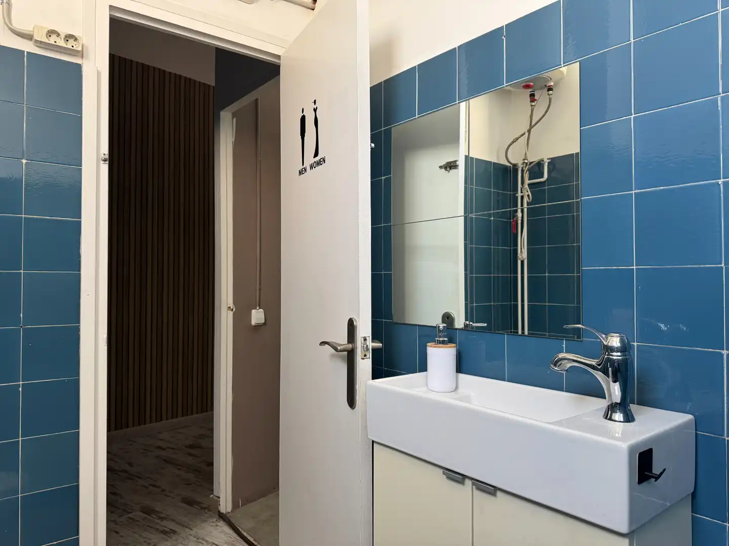 Baño de Oficina de alquiler en Montornès del Vallès