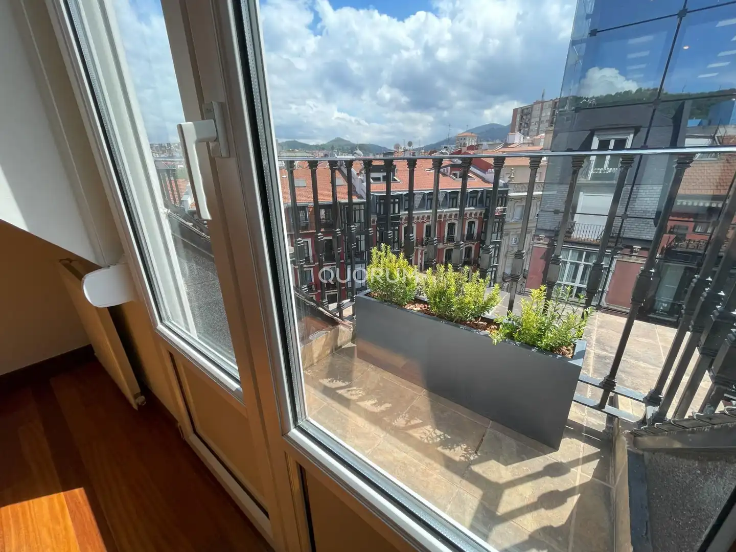 Balcony of Flat for rent in Bilbao   with Heating, Terrace and Balcony