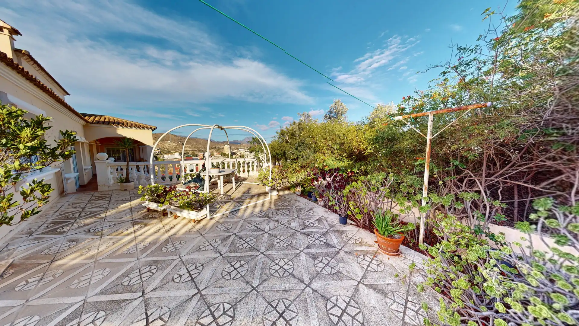 Jardí de Casa o xalet en venda en El Campello amb Aire condicionat, Calefacció i Jardí privat