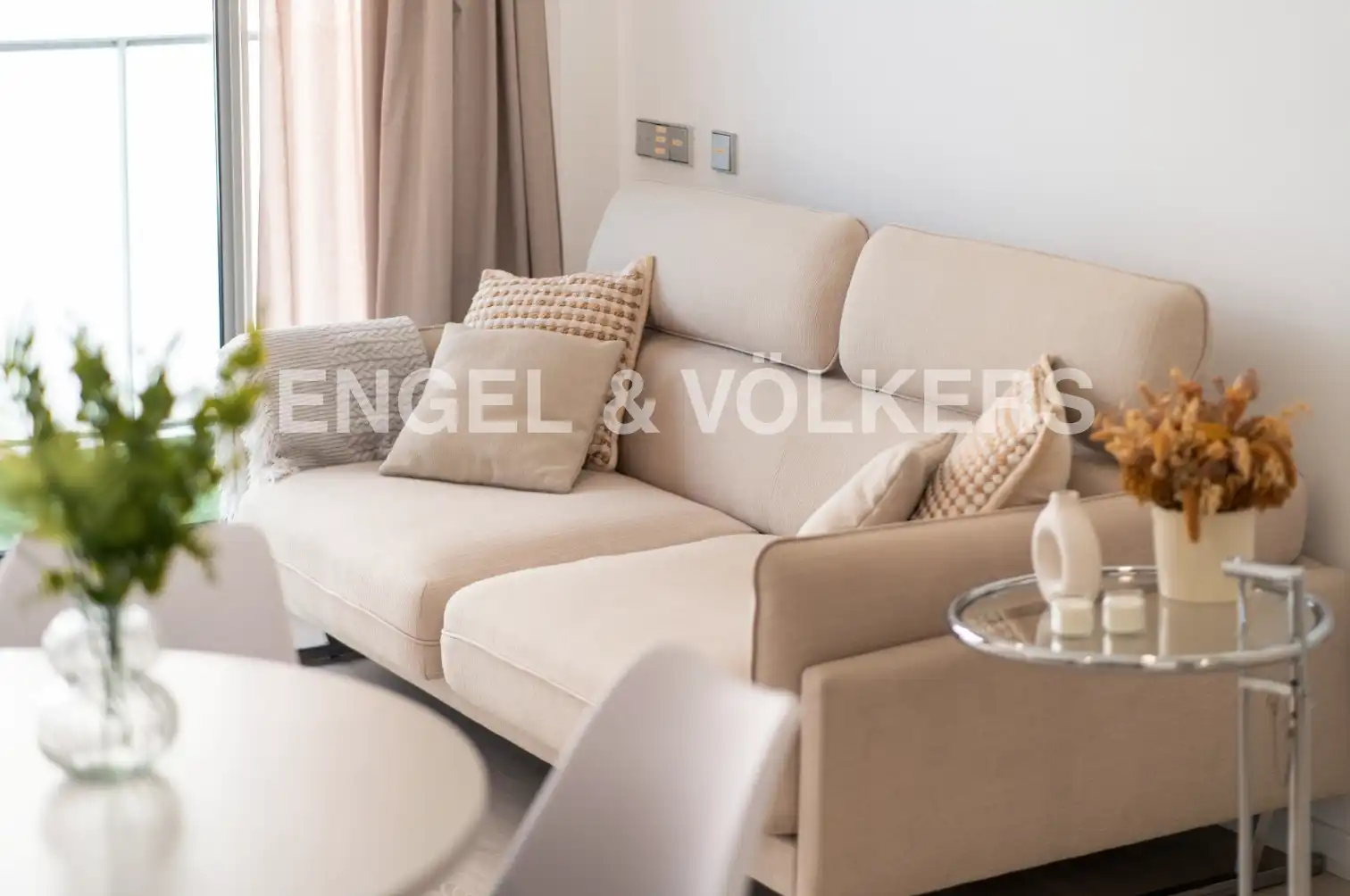 Living room of Flat for rent in Barcelona  with Air Conditioner, Heating and Parquet flooring