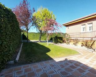 Jardí de Casa o xalet en venda en Valladolid Capital amb Aire condicionat, Calefacció i Jardí privat