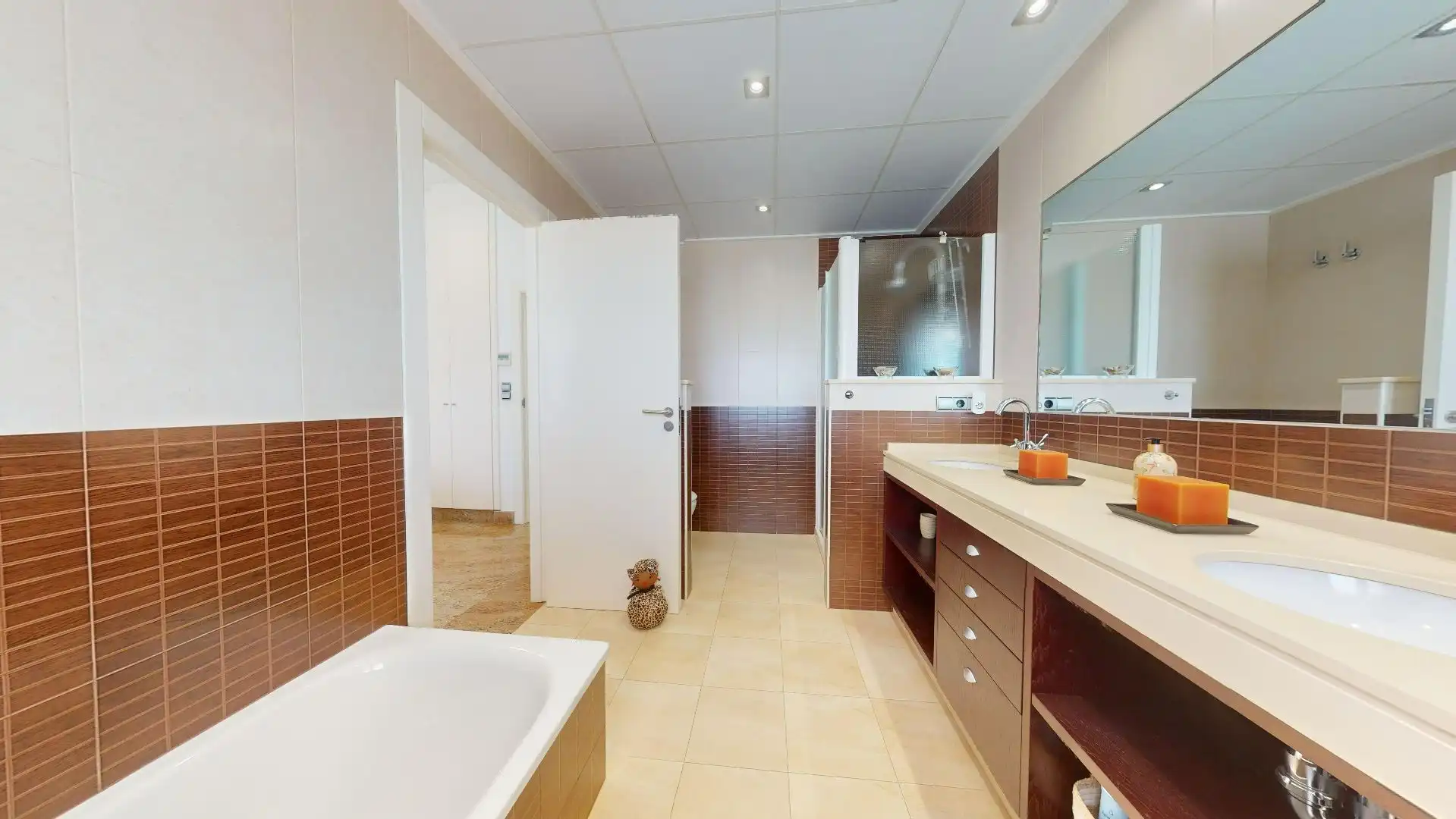 Bany de Casa o xalet en venda en Águilas amb Aire condicionat, Jardí privat i Terrassa