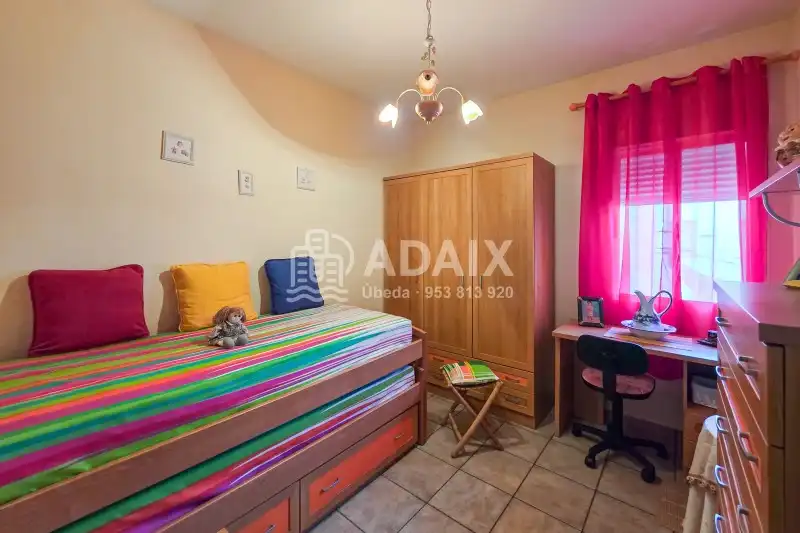 Bedroom of Flat for sale in Úbeda, Jaén