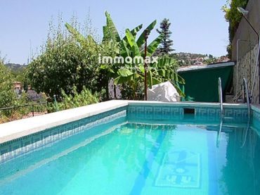 Villa con piscina in vendita a La Miranda - Can Candeler