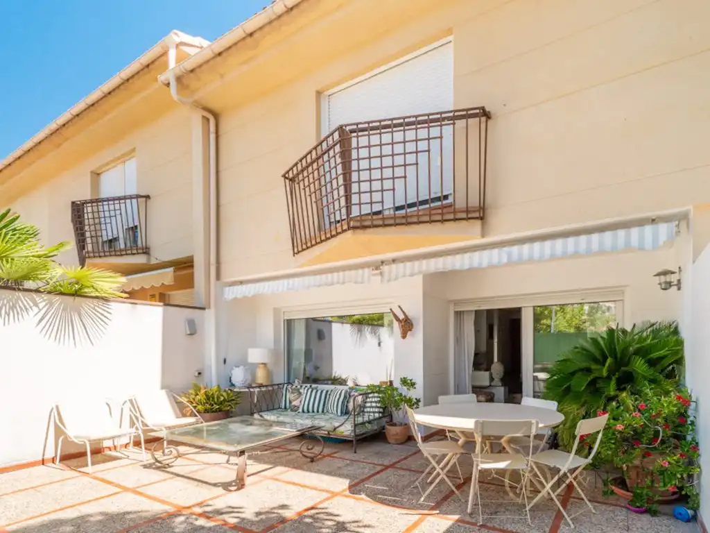 Terraza de Casa adosada en venta en Torrelodones con Terraza y Balcón