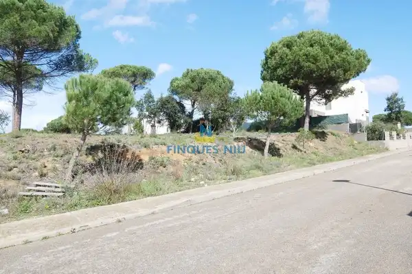 Terreny residencial en venda a Carrer Riu Segre, imagen 2
