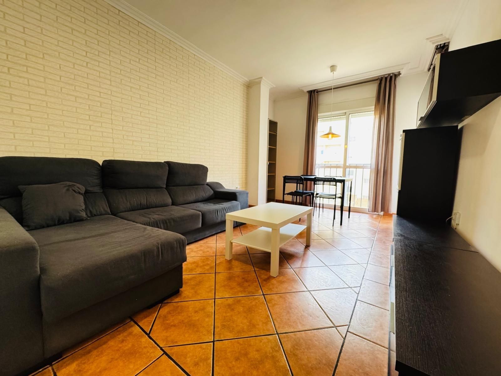 Living room of Flat for sale in Algeciras  with Balcony and Community pool