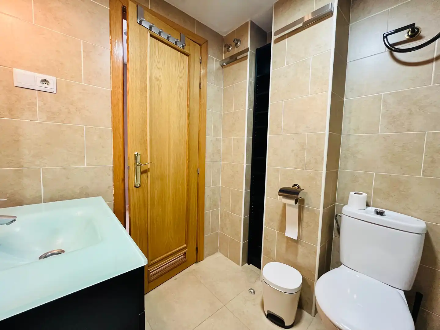 Baño de Piso en venta en Alhaurín de la Torre con Aire acondicionado, Trastero y Amueblado