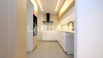 Kitchen of Flat for sale in  Barcelona Capital  with Heating