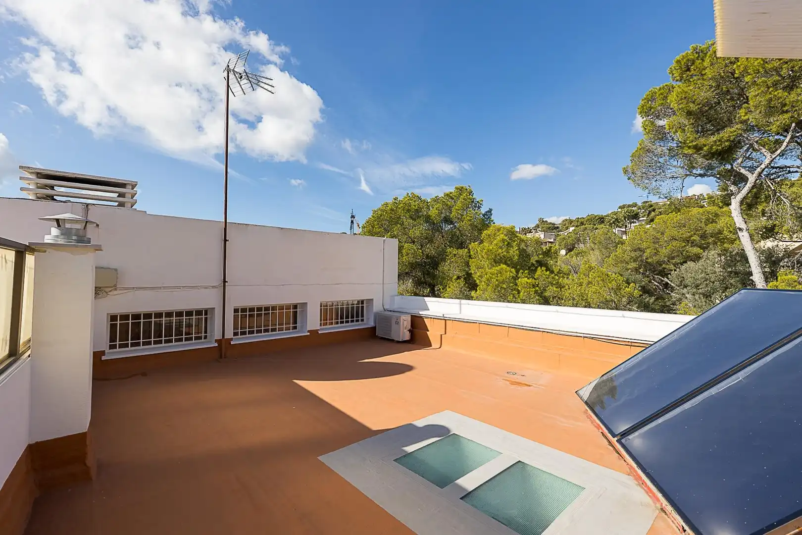 Vista exterior de Casa adosada en venta en Calvià con Aire acondicionado, Calefacción y Jardín privado