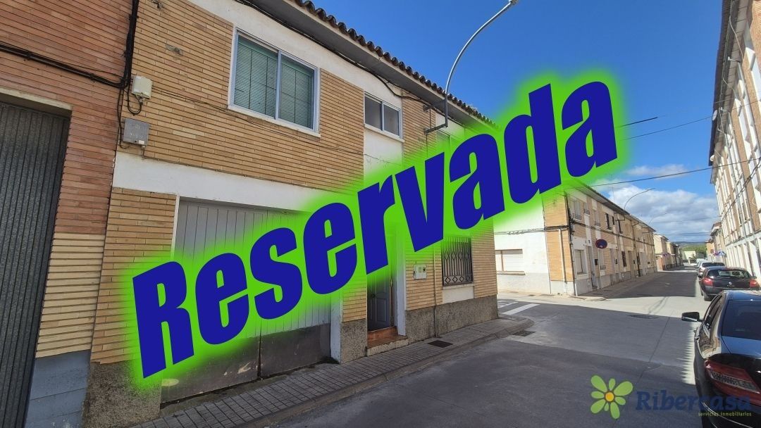 Exterior view of House or chalet for sale in Cintruénigo  with Heating, Private garden and Terrace