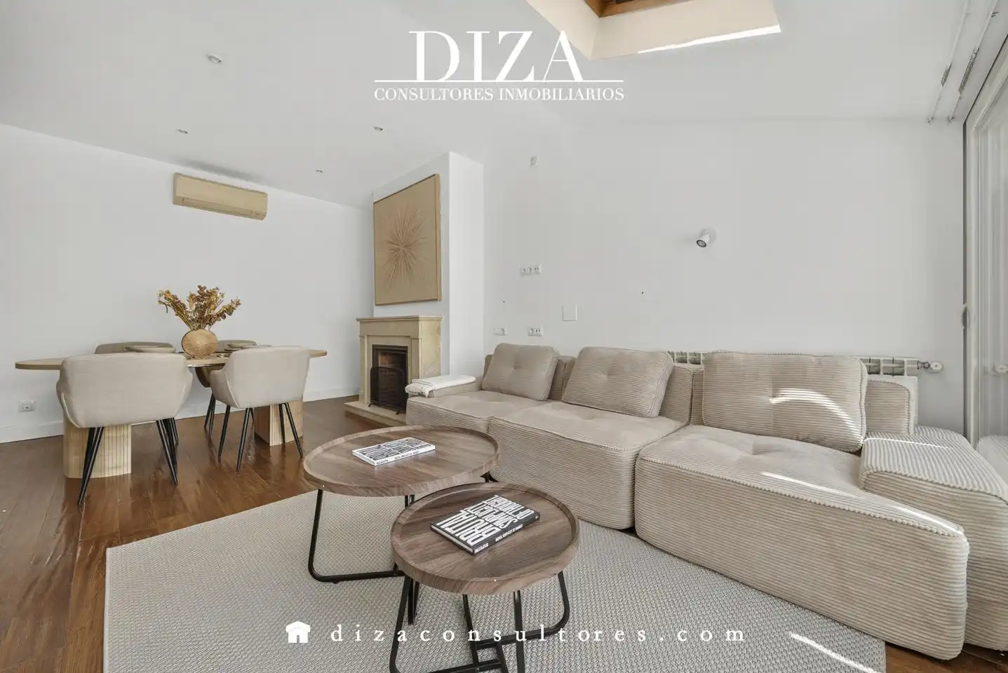 Sala de estar de Ático en venta en Madrid con Aire acondicionado, Calefacción y Terraza