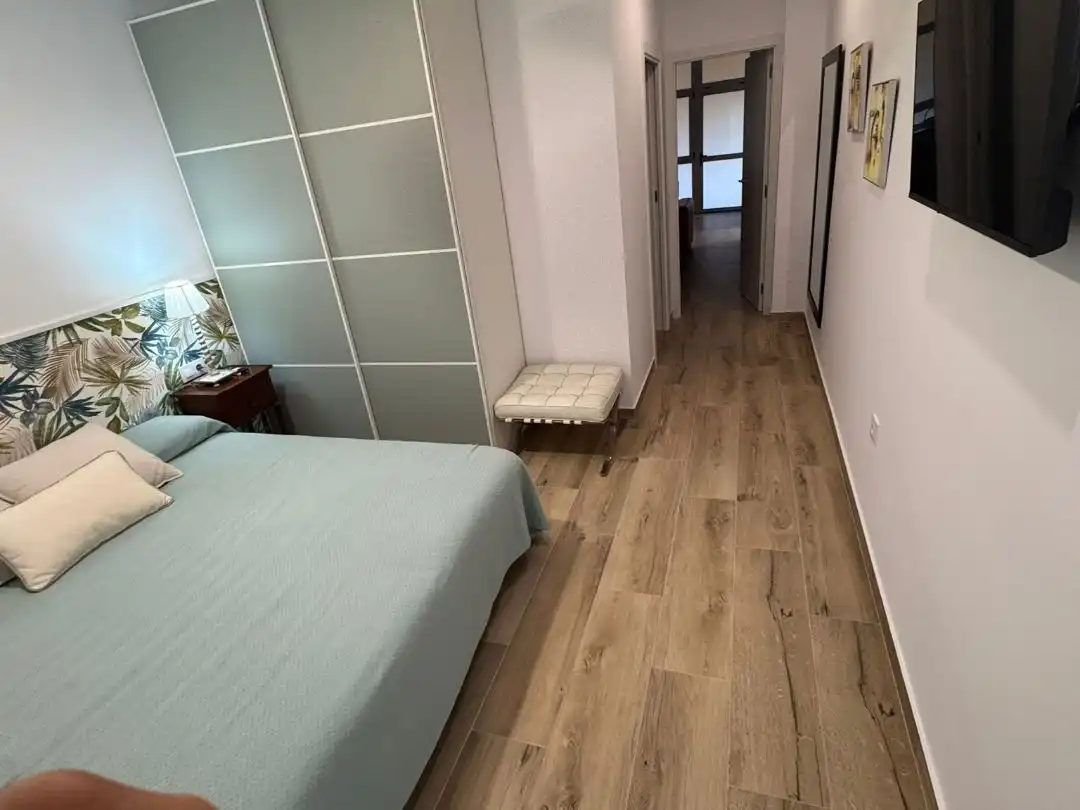 Erdgeschosswohnung zum Verkauf in Avenida Juan Carlos I 26, imagen 4
