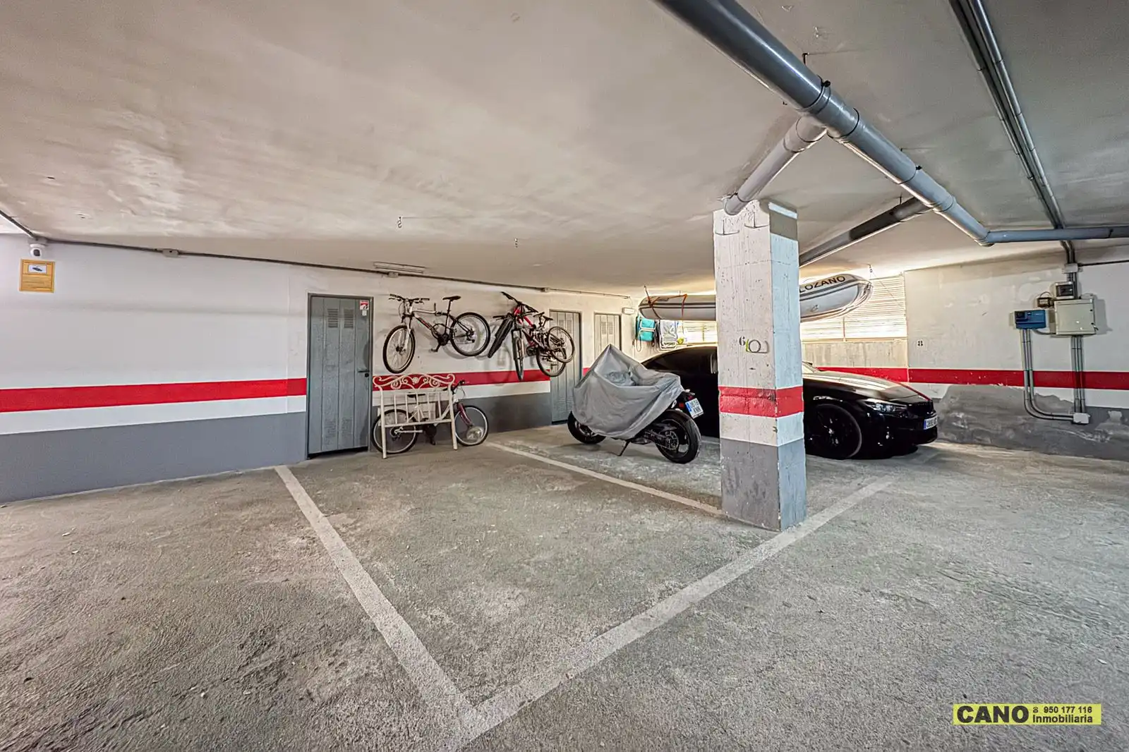 Parking de Piso en venta en Roquetas de Mar con Terraza, Trastero y Piscina