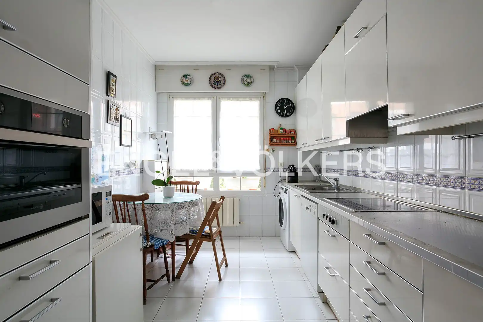Kitchen of Flat for sale in Getxo   with Heating, Private garden and Parquet flooring