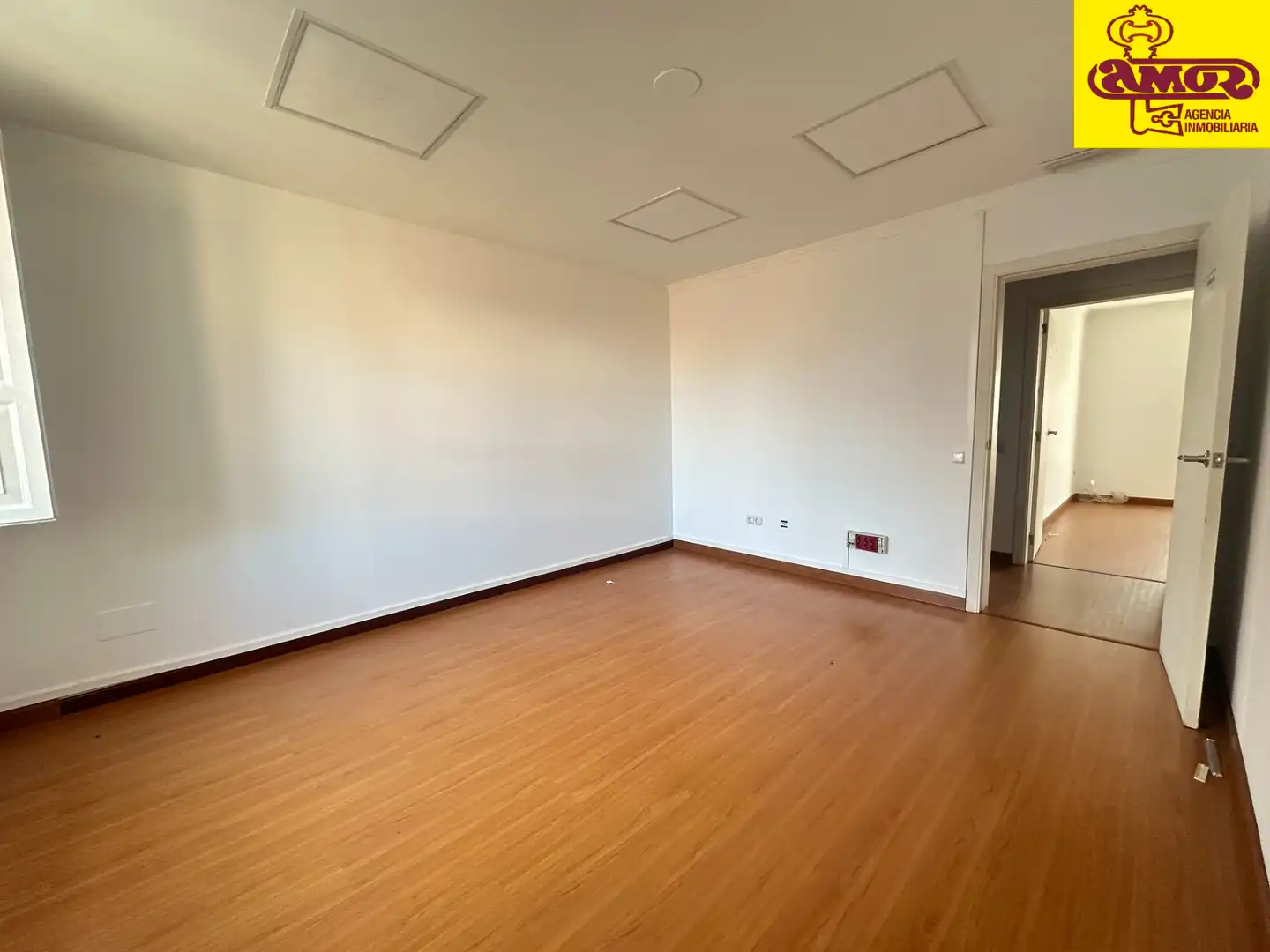 Flat for sale in Santiago de Compostela   with Air Conditioner, Heating and Terrace