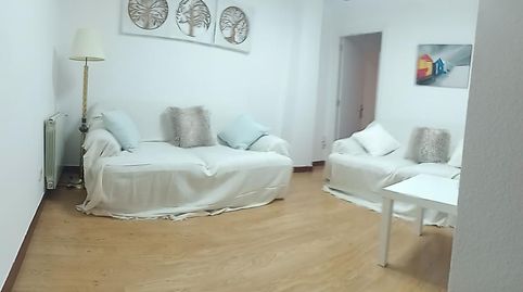 Foto 3 de Apartament de lloguer a Los Cármenes, Madrid Capital