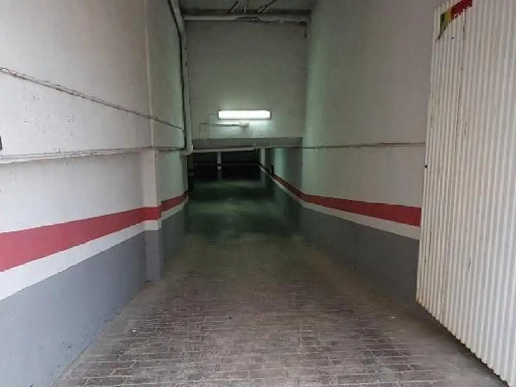 Garage zum Verkauf in Balazote