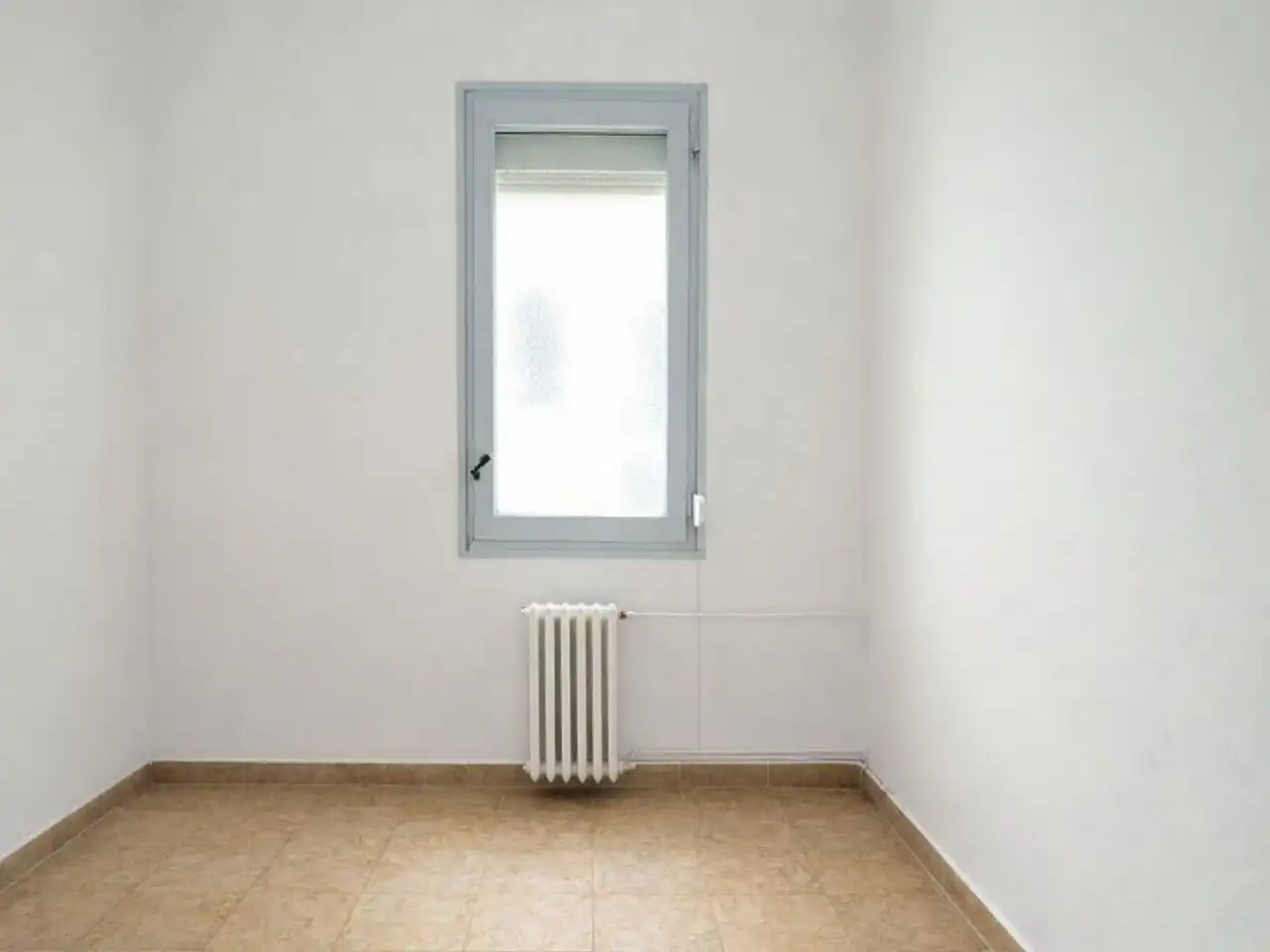 Habitación de Piso en venta en  Barcelona Capital con Balcón