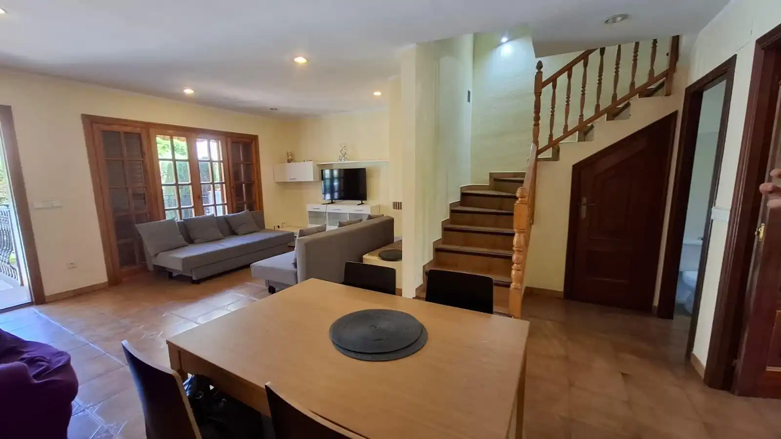 Sala d'estar de Casa o xalet de lloguer en La Pobla de Farnals amb Aire condicionat, Terrassa i Moblat