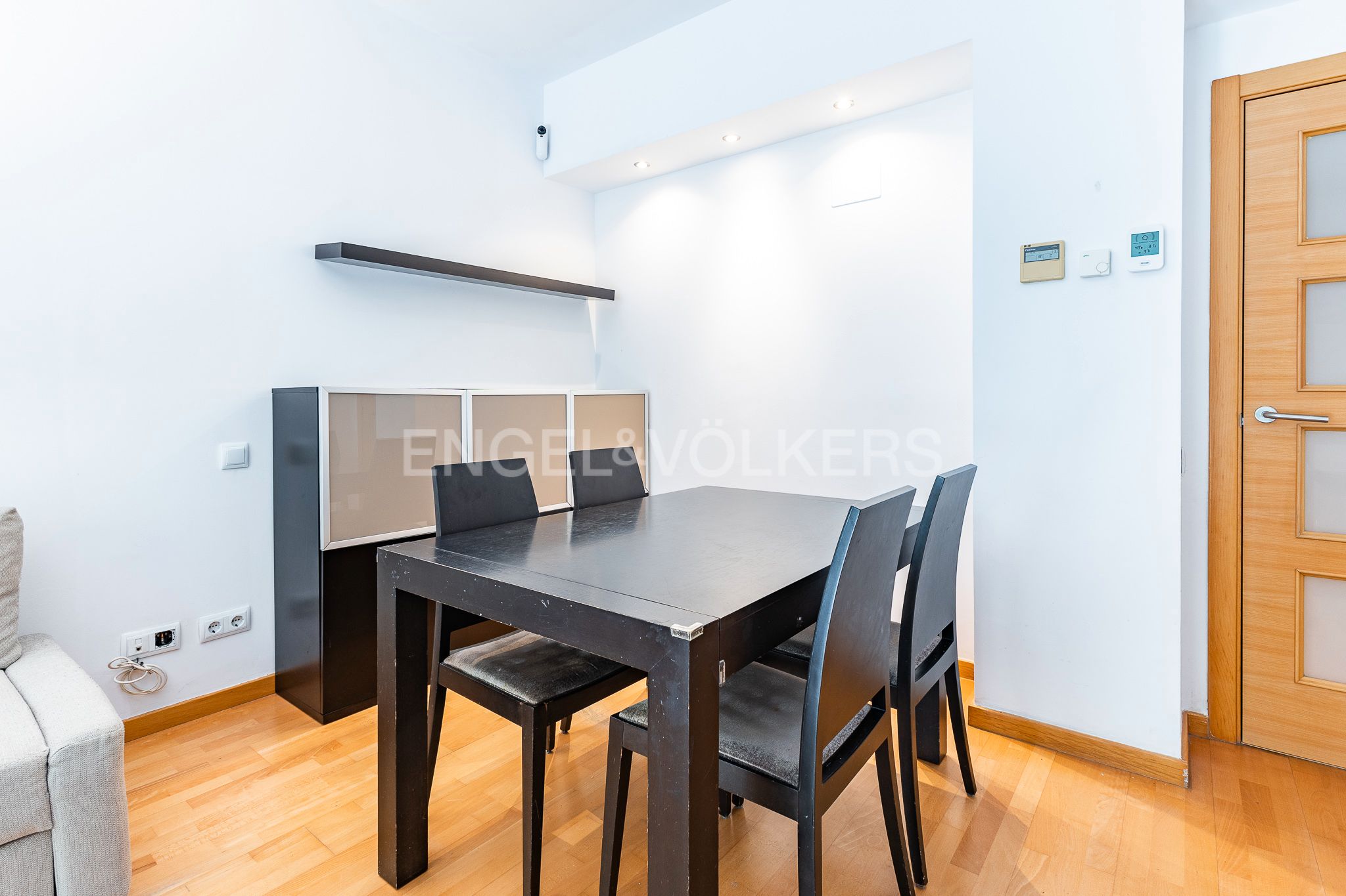 Dining room of Apartment for sale in Sant Cugat del Vallès  with Air Conditioner, Heating and Parquet flooring