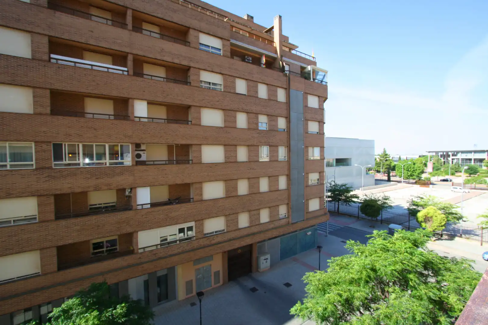 Vista exterior de Piso en venta en Albacete con Calefacción, Parquet y Amueblado